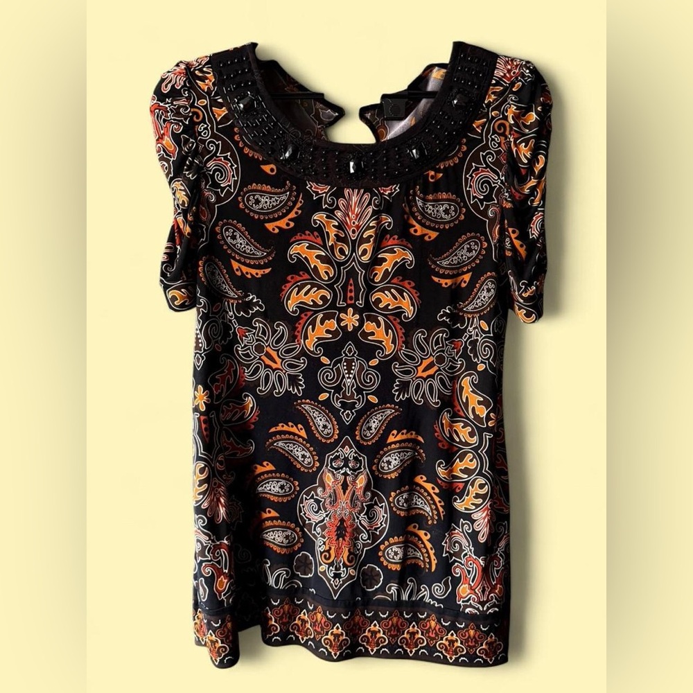 Apt 9 size medium